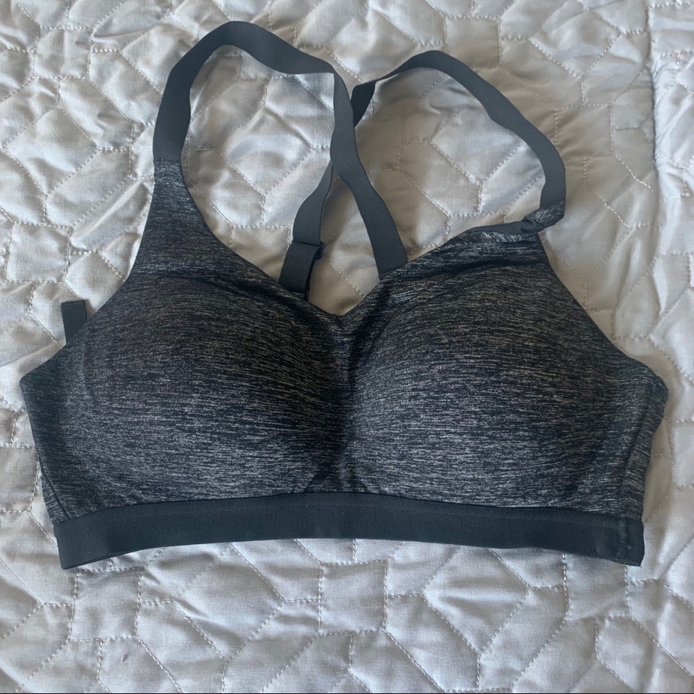 Victoria’s Secret Lightweight Sports 36B